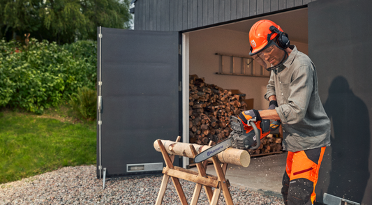 Motosega Husqvarna 225i - senza batteria e caricabatterie